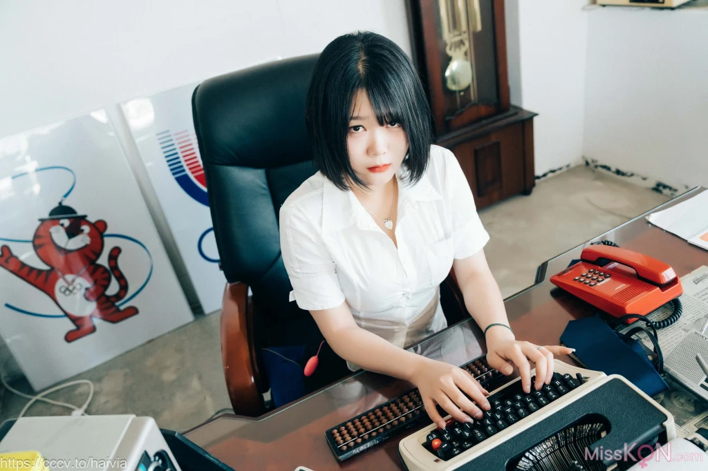 [Loozy] Zia (지아)_ Female Employee