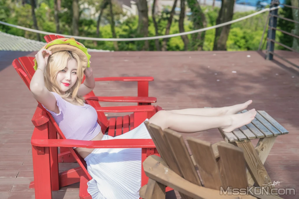 SAINT Photolife – Yuna (유나)_ Vol.14 – Jeju Story Part 1