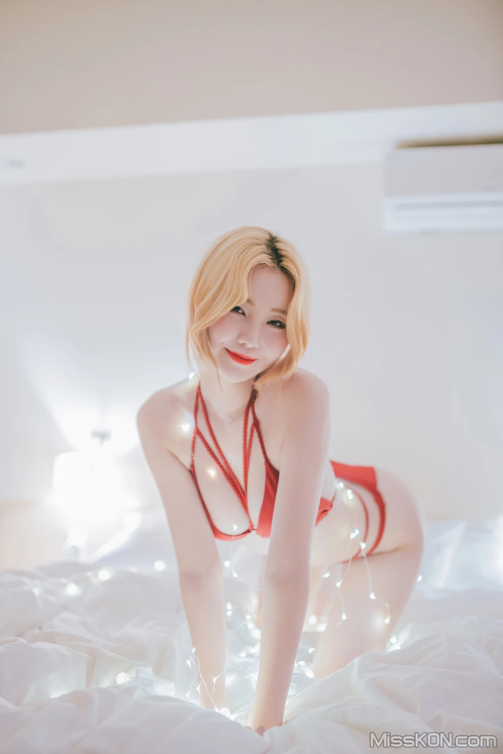 SAINT Photolife – Yuna (유나)_ Vol.14 – Jeju Story Part 1