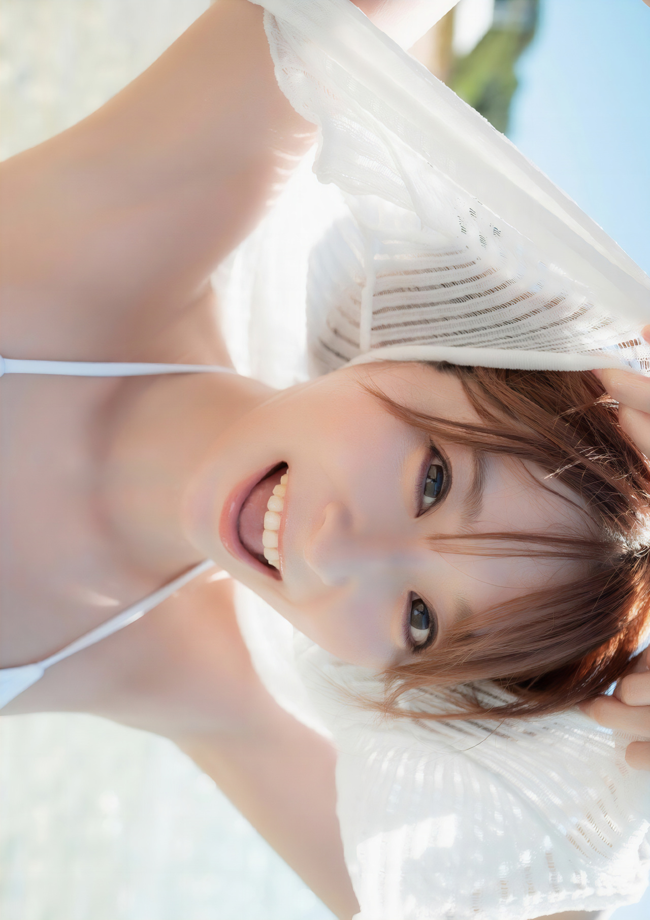 Saki Ogata 緒方咲, 写真集 ‘咲ちぃの長い夏休み Saki’s Long Vacation’ Set.01