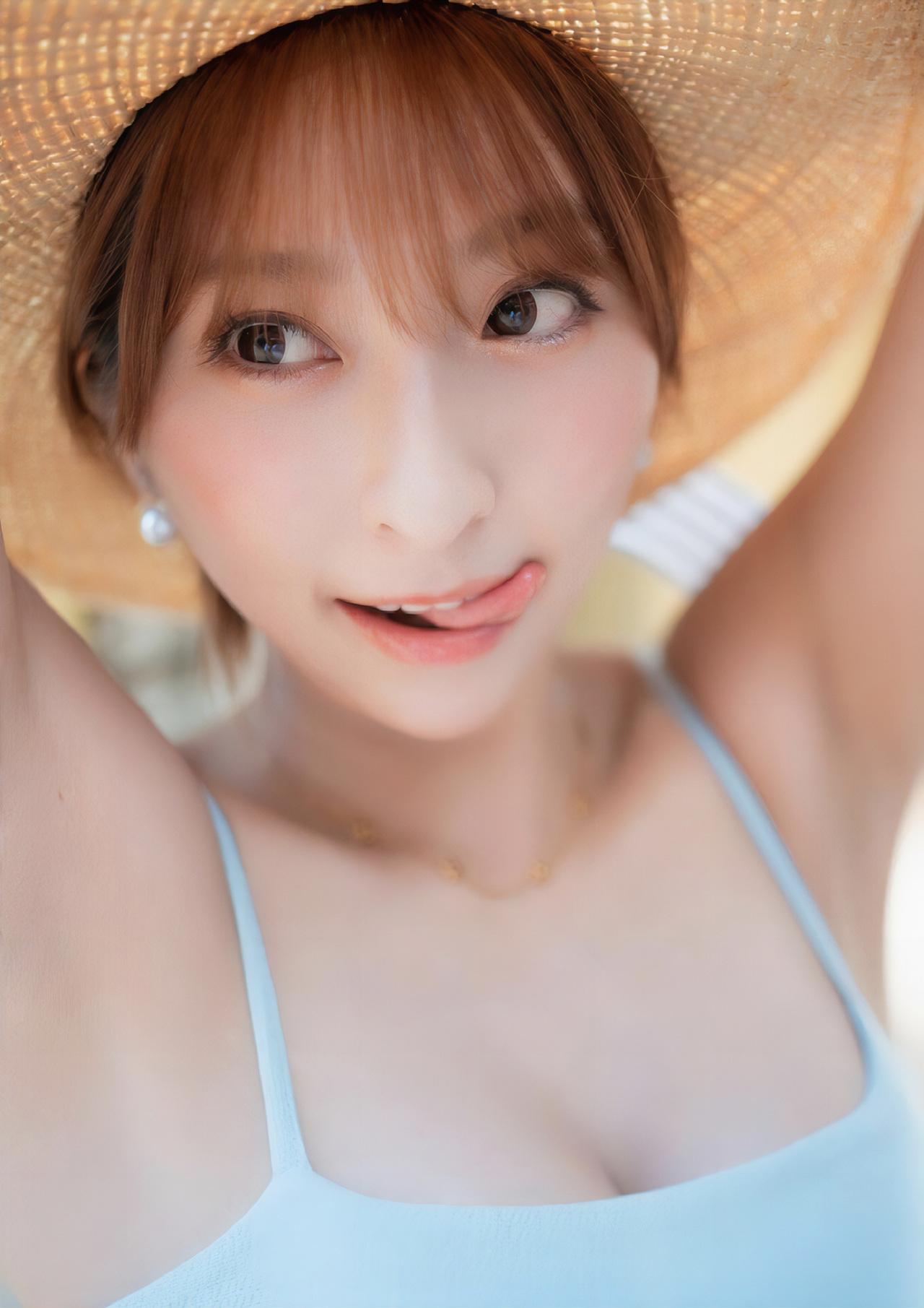 Saki Ogata 緒方咲, 写真集 ‘咲ちぃの長い夏休み Saki’s Long Vacation’ Set.04