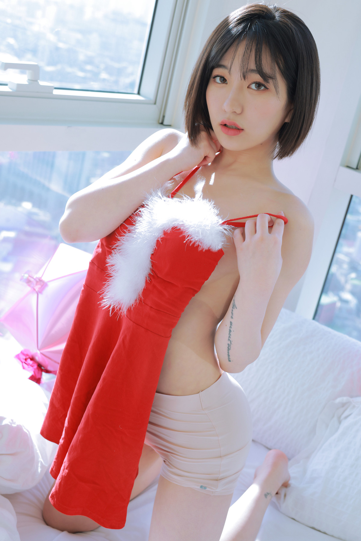 Sehee 세희, Photobook Vol.11 ‘Christmas’ Set.02