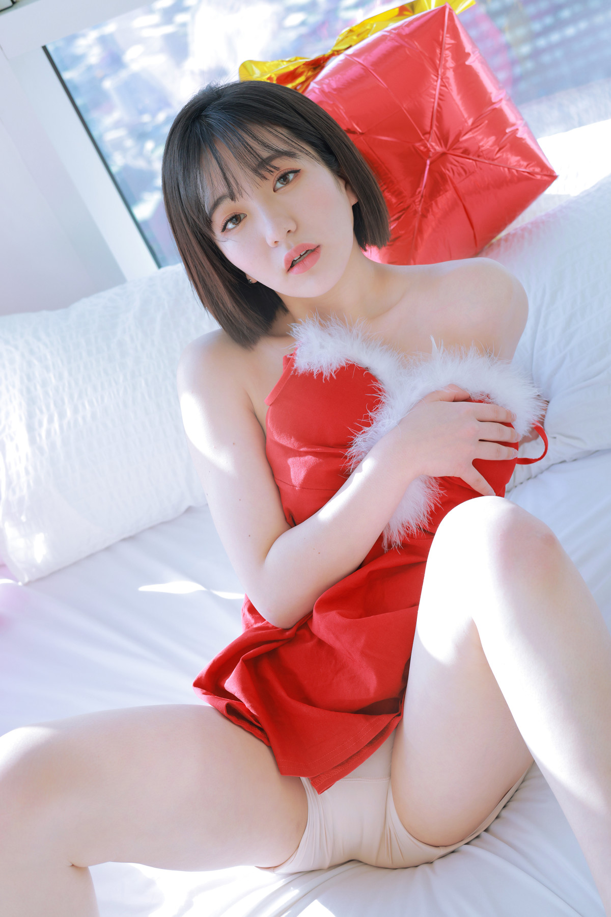 Sehee 세희, Photobook Vol.11 ‘Christmas’ Set.02