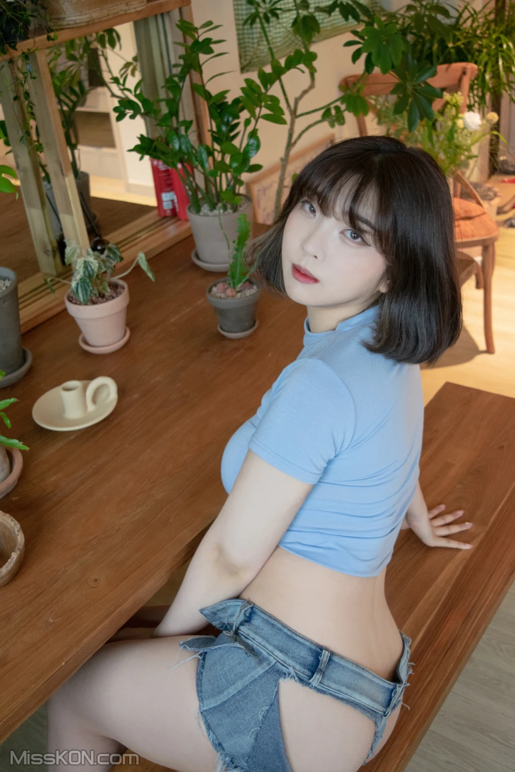 Song Hana (송하나)_ Home Body & Ripped Jeans