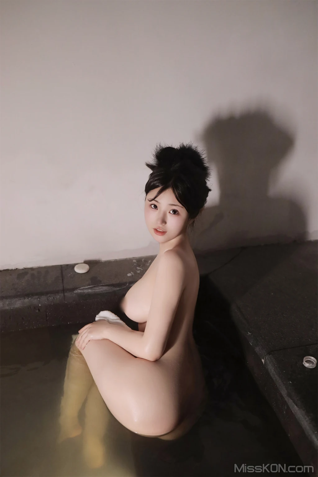 [XR Uncensored] Chen Xiaohua (陈小花)_ 泡澡