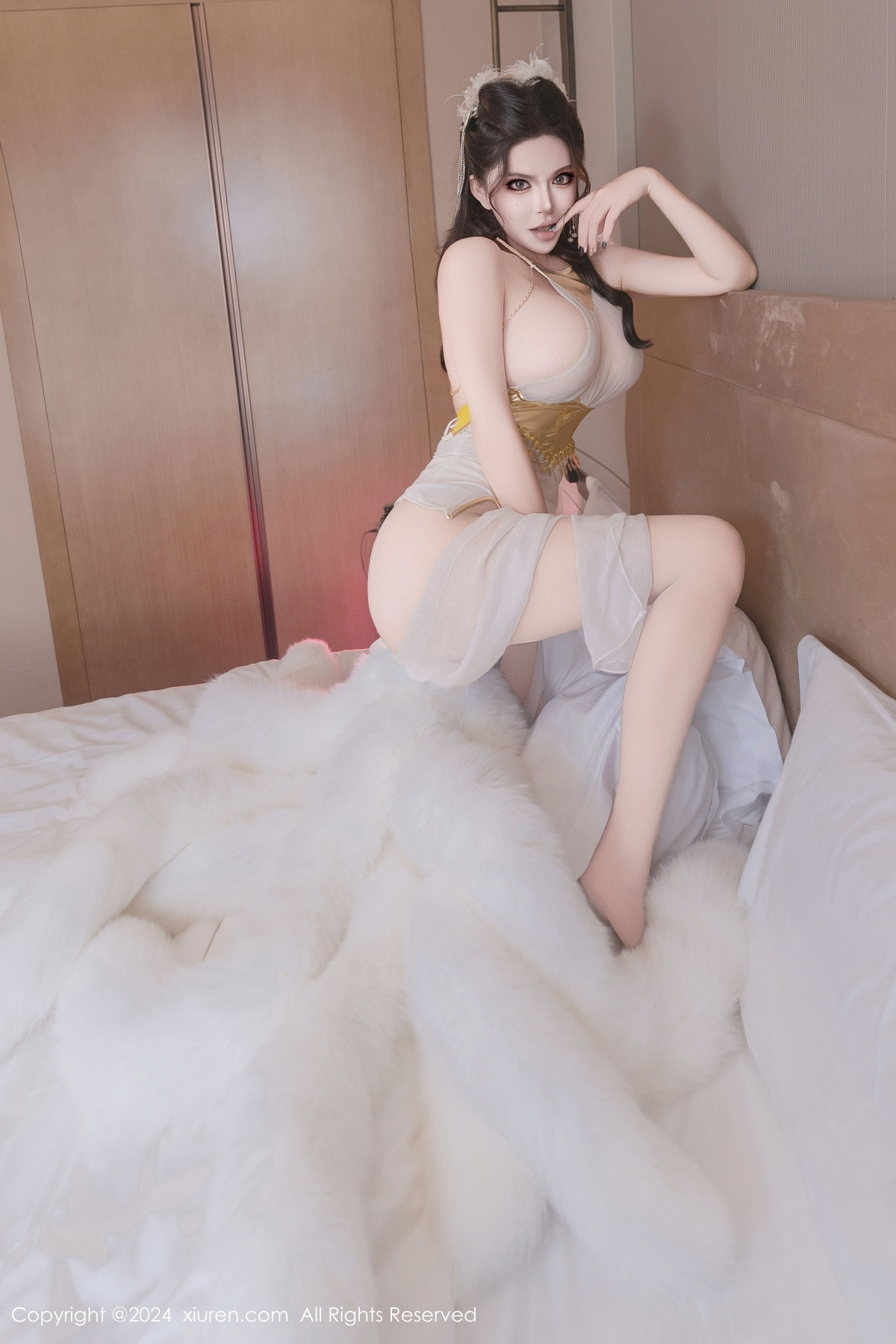 [XiuRen秀人网]第9286期伊丽莎有点白写真