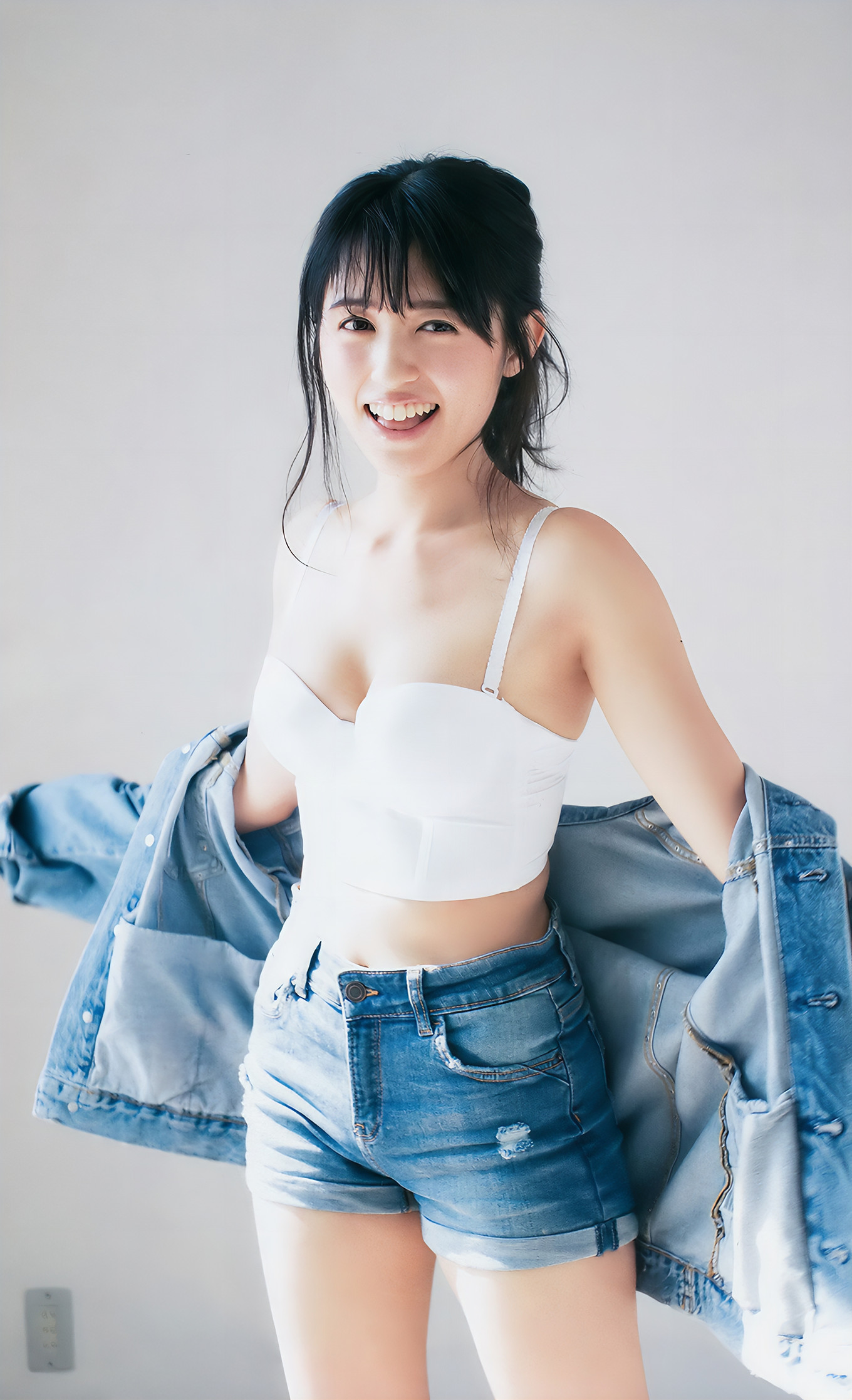 武田玲奈 有村架純 逢田梨香子, Young Jump 2018 No.22 (ヤングジャンプ 2018年22号)