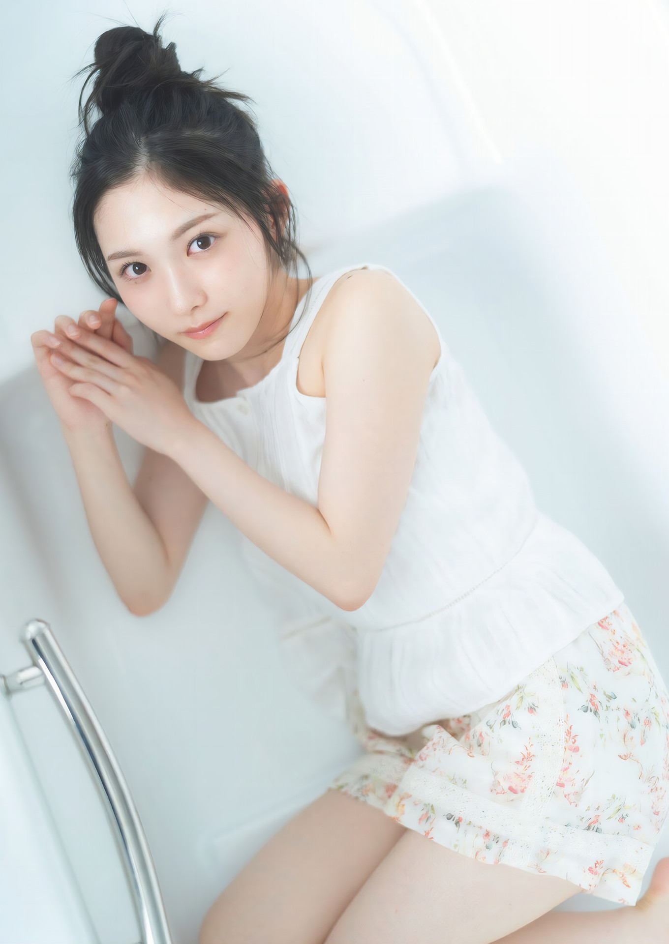 Airi Taniguchi 谷口愛季, Weekly Playboy 2024 No.48 (週刊プレイボーイ 2024年48号