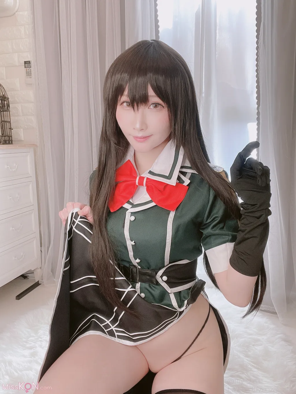 Coser@Atsuki (あつき)_ Behind-the-scenes Girl Chikuma-san 裏垢女子 筑摩さん