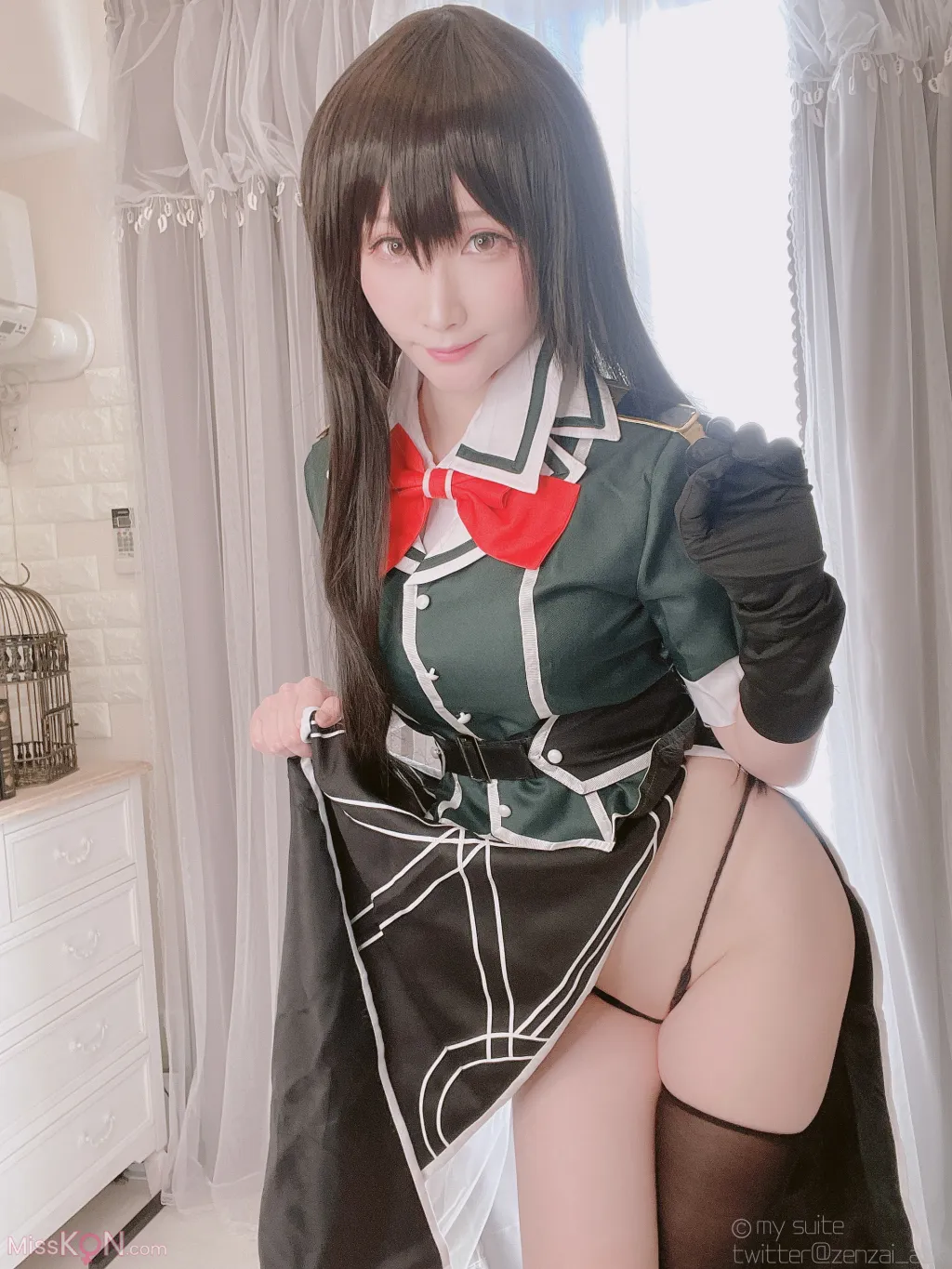 Coser@Atsuki (あつき)_ Behind-the-scenes Girl Chikuma-san 裏垢女子 筑摩さん