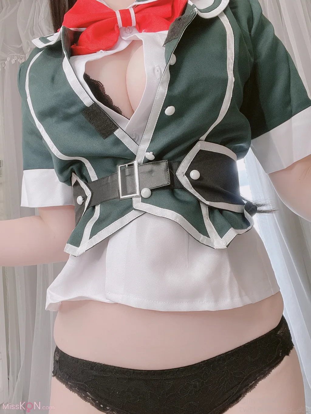 Coser@Atsuki (あつき)_ Behind-the-scenes Girl Chikuma-san 裏垢女子 筑摩さん