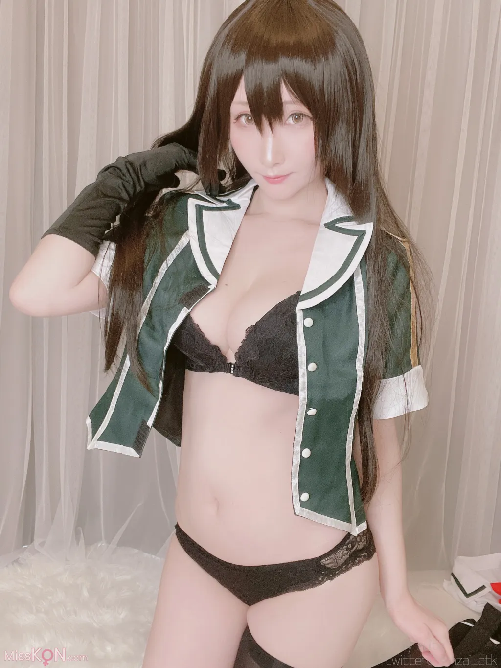 Coser@Atsuki (あつき)_ Behind-the-scenes Girl Chikuma-san 裏垢女子 筑摩さん