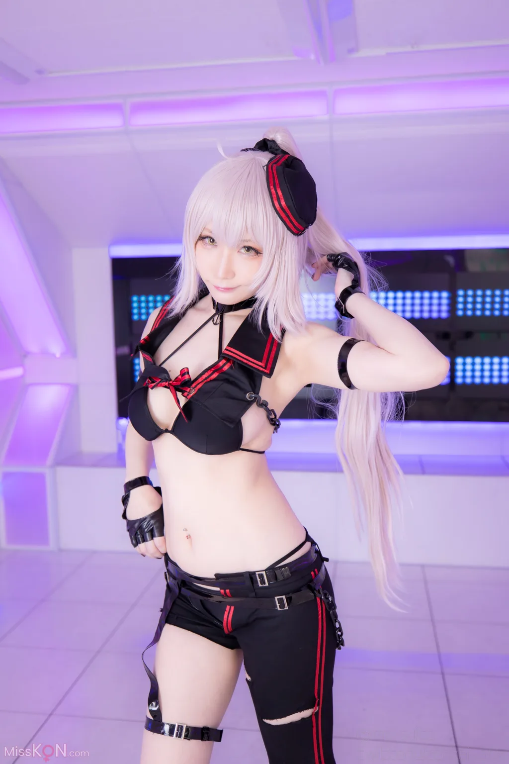 Coser@Atsuki (あつき)_ SUITE GRAND ORDER 30 (FGO)