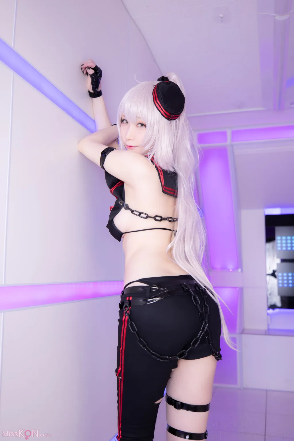 Coser@Atsuki (あつき)_ SUITE GRAND ORDER 30 (FGO)