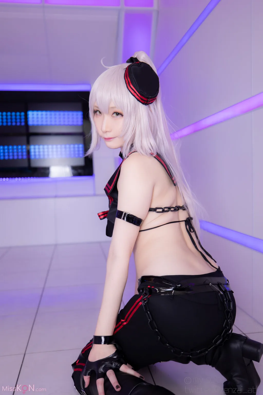 Coser@Atsuki (あつき)_ SUITE GRAND ORDER 30 (FGO)