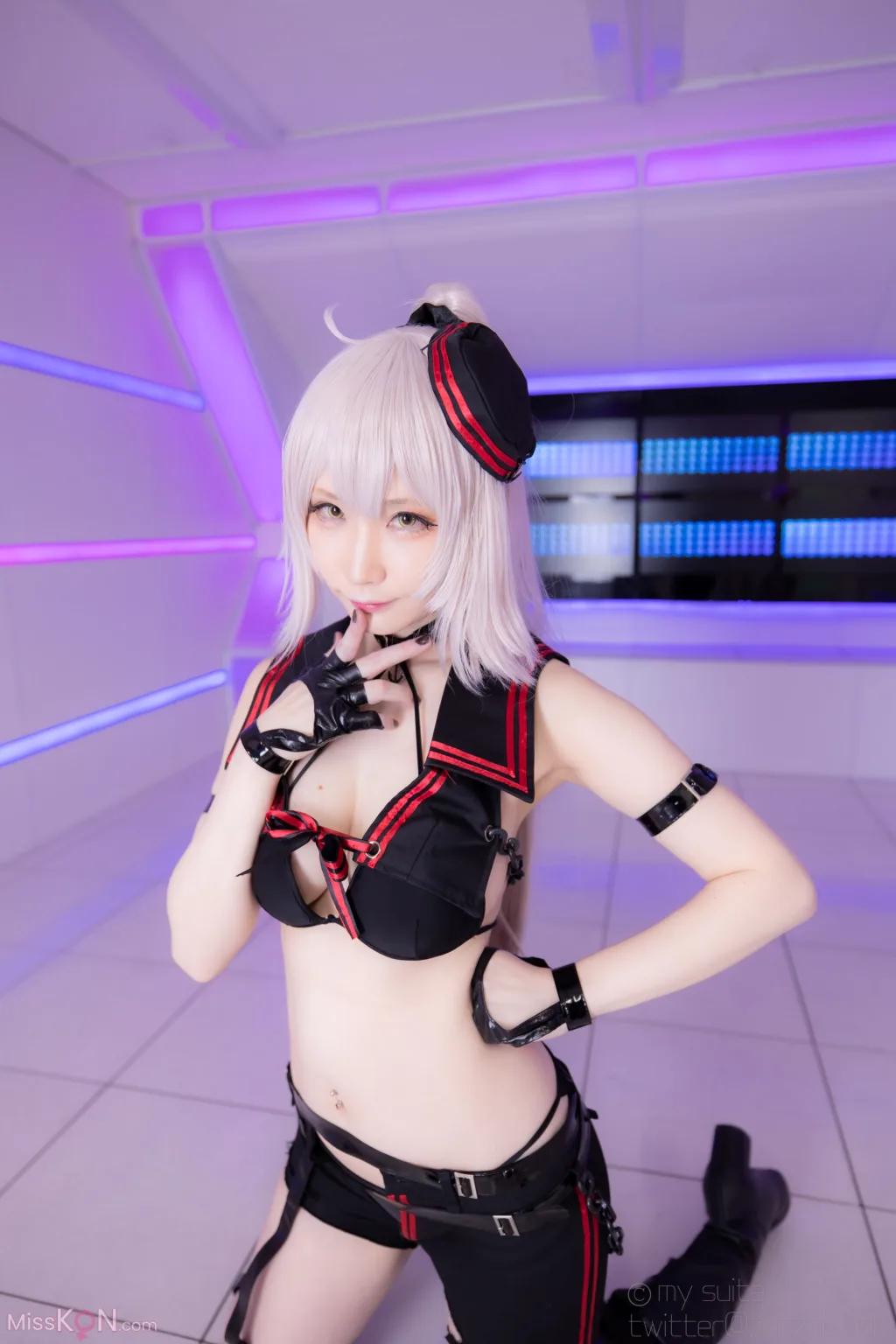 Coser@Atsuki (あつき)_ SUITE GRAND ORDER 30 (FGO)