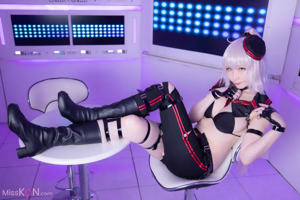 Coser@Atsuki (あつき)_ SUITE GRAND ORDER 30 (FGO)