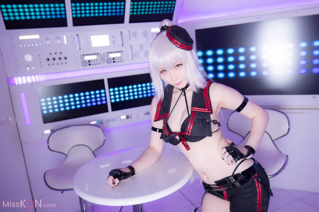 Coser@Atsuki (あつき)_ SUITE GRAND ORDER 30 (FGO)