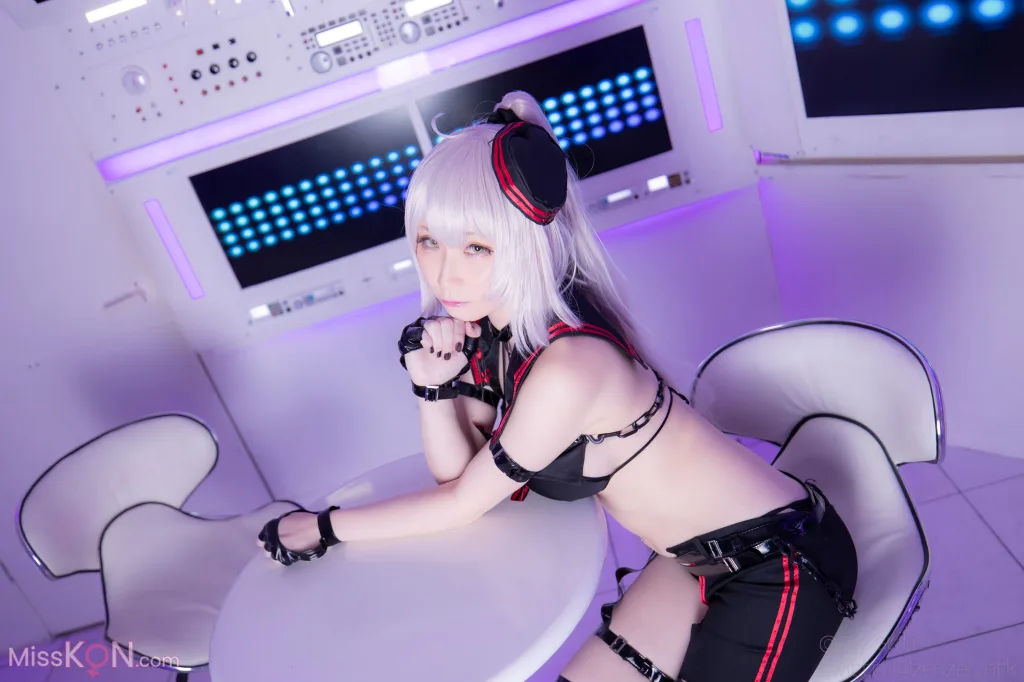 Coser@Atsuki (あつき)_ SUITE GRAND ORDER 30 (FGO)