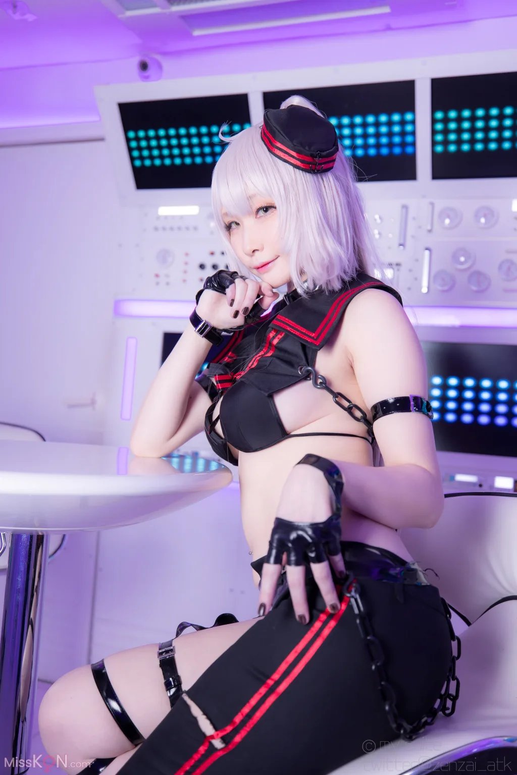 Coser@Atsuki (あつき)_ SUITE GRAND ORDER 30 (FGO)