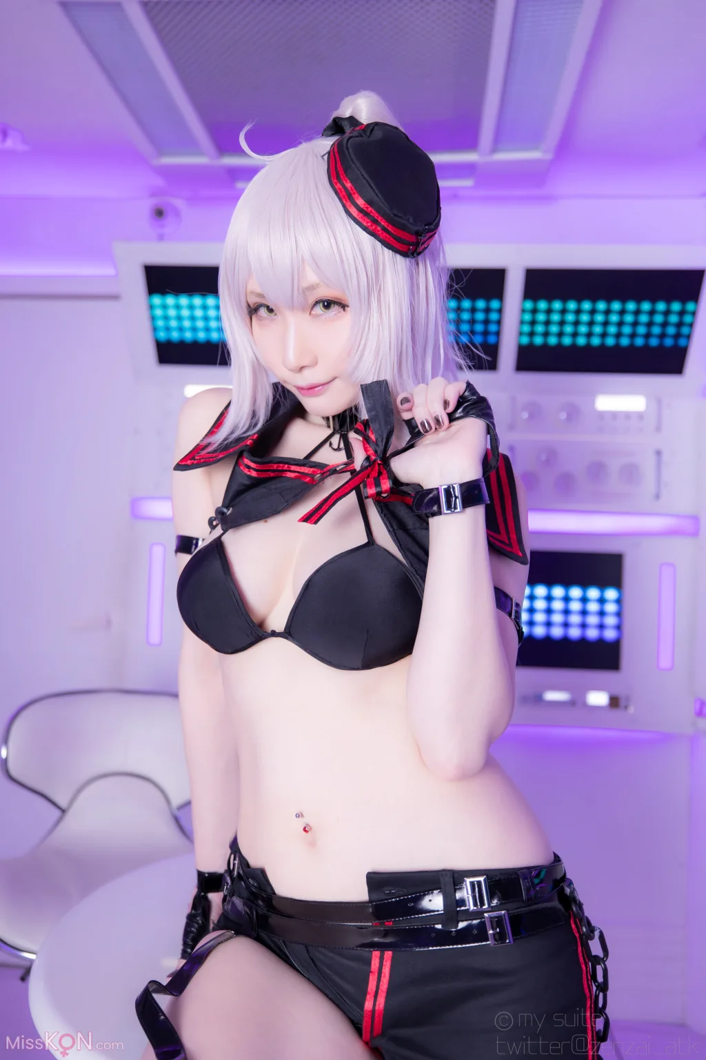 Coser@Atsuki (あつき)_ SUITE GRAND ORDER 30 (FGO)