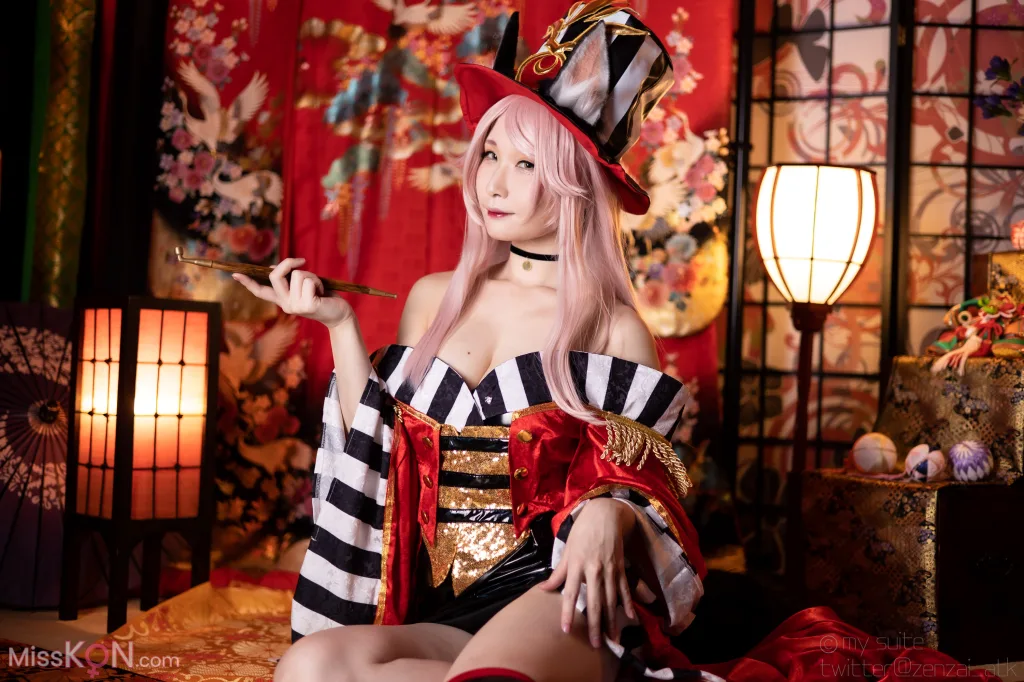 Coser@Atsuki (あつき)_ SUITE GRAND ORDER 31 (FGO)