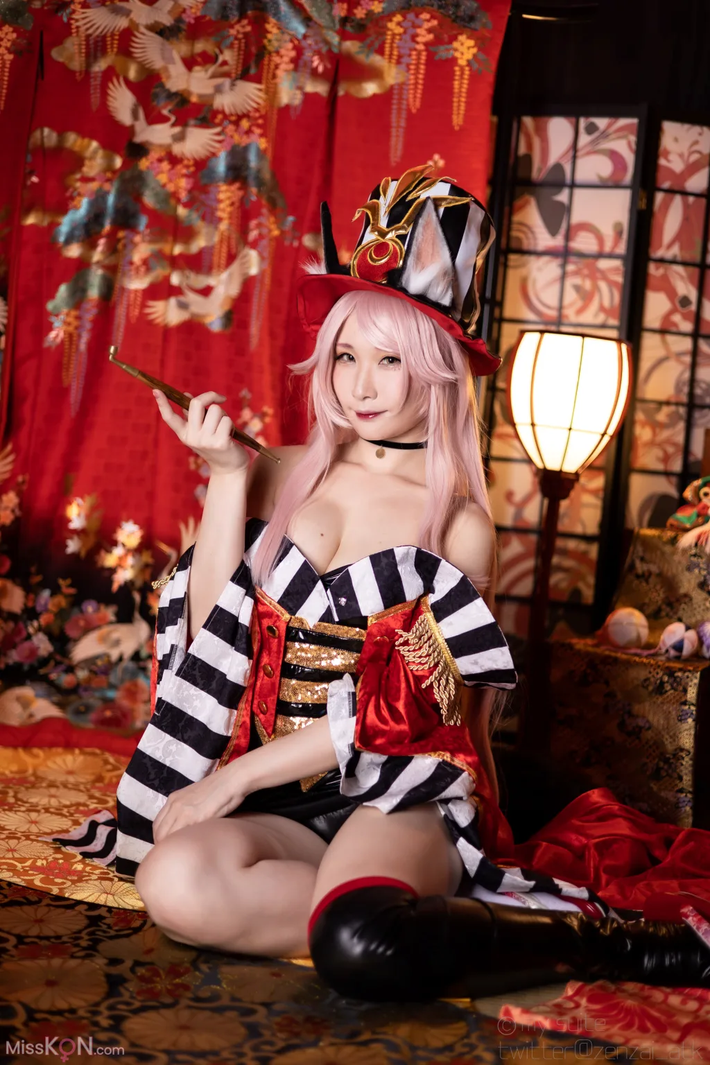 Coser@Atsuki (あつき)_ SUITE GRAND ORDER 31 (FGO)