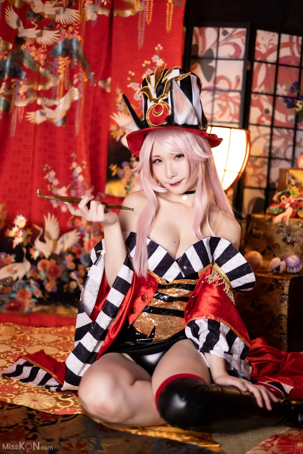 Coser@Atsuki (あつき)_ SUITE GRAND ORDER 31 (FGO)