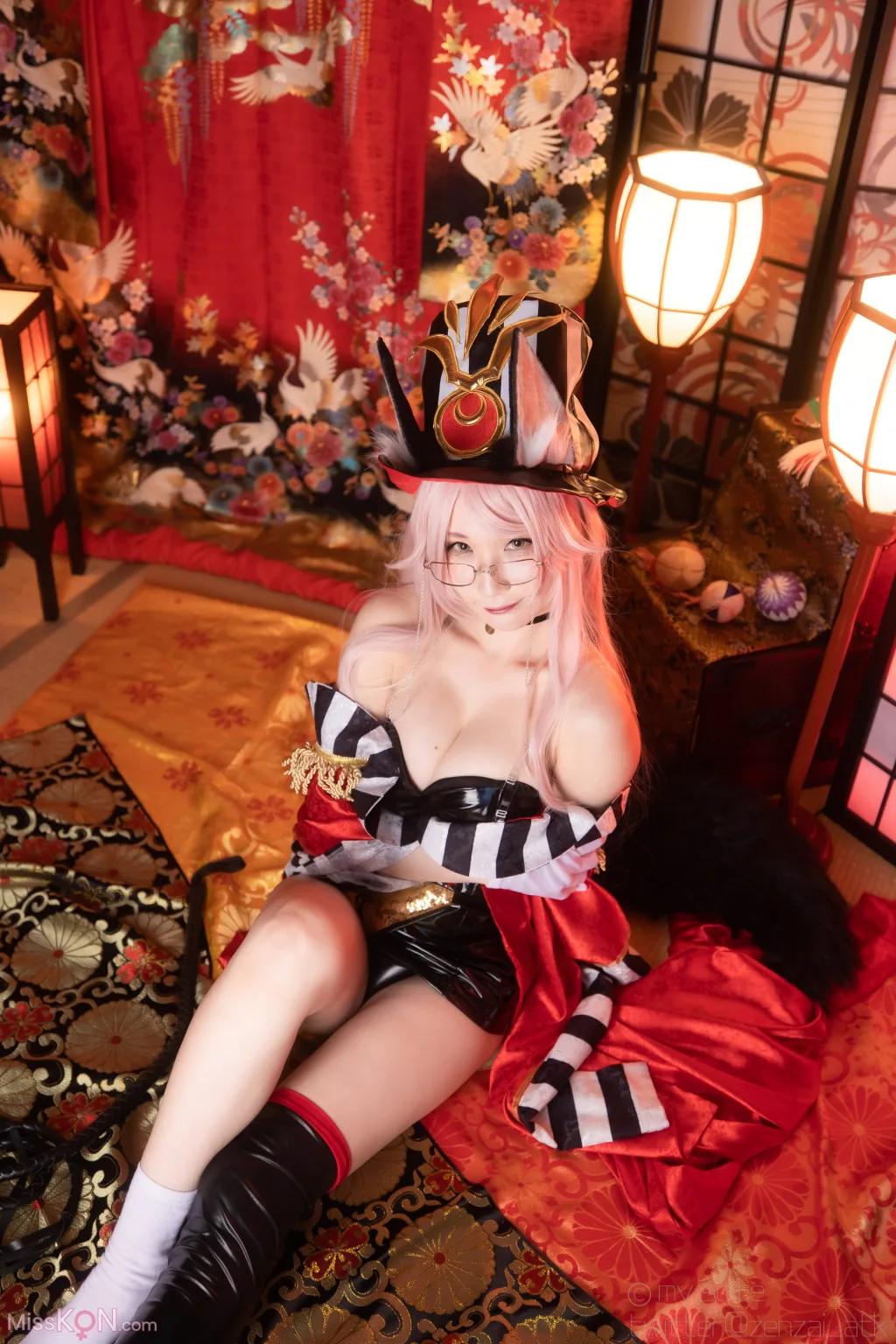 Coser@Atsuki (あつき)_ SUITE GRAND ORDER 31 (FGO)