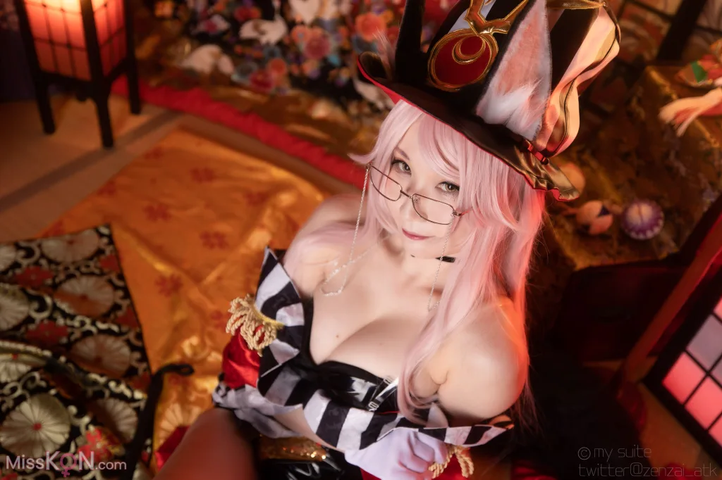 Coser@Atsuki (あつき)_ SUITE GRAND ORDER 31 (FGO)