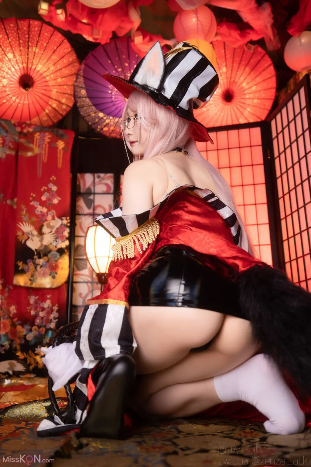 Coser@Atsuki (あつき)_ SUITE GRAND ORDER 31 (FGO)