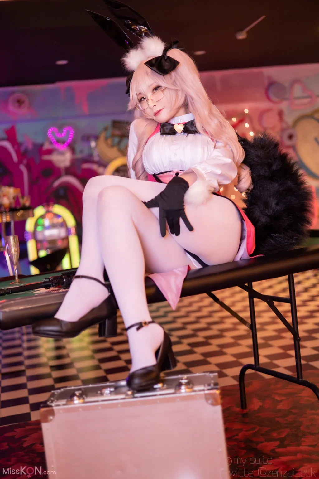 Coser@Atsuki (あつき)_ SUITE GRAND ORDER 31 (FGO)