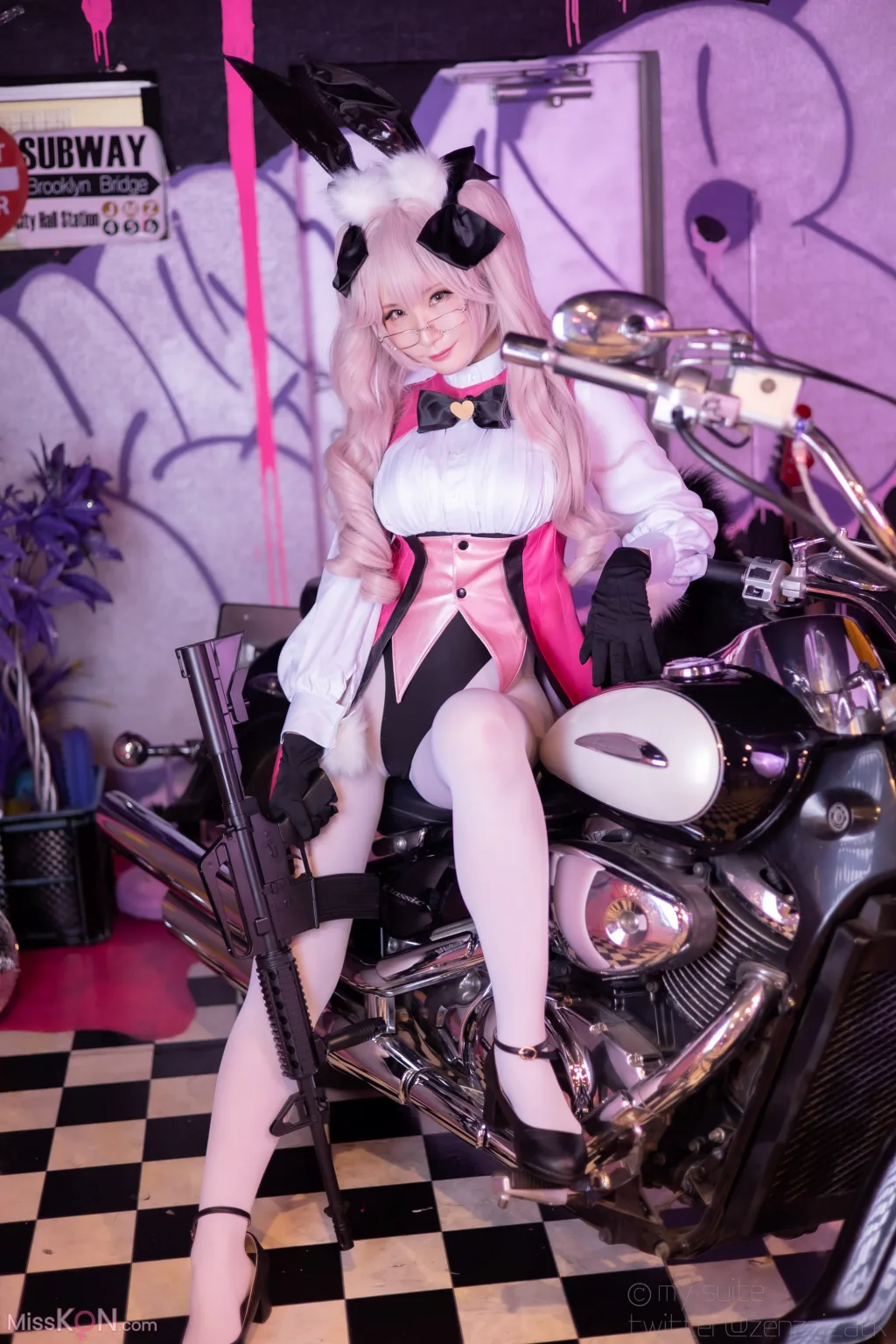 Coser@Atsuki (あつき)_ SUITE GRAND ORDER 31 (FGO)