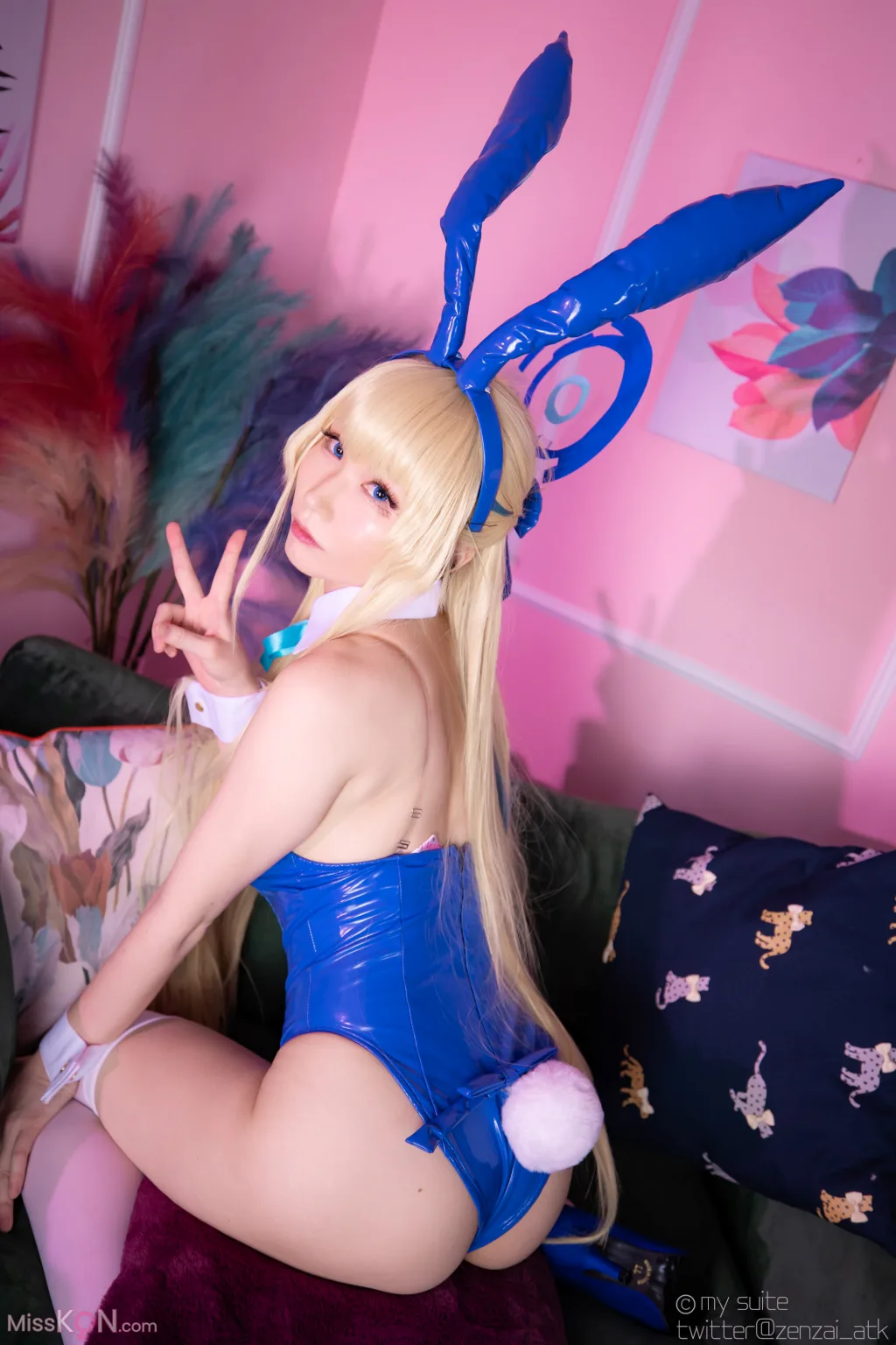 Coser@Atsuki (あつき)_ Suite Secret Time!! (Blue Archive)