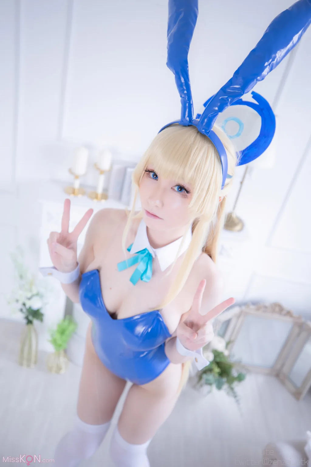 Coser@Atsuki (あつき)_ Suite Secret Time!! (Blue Archive)