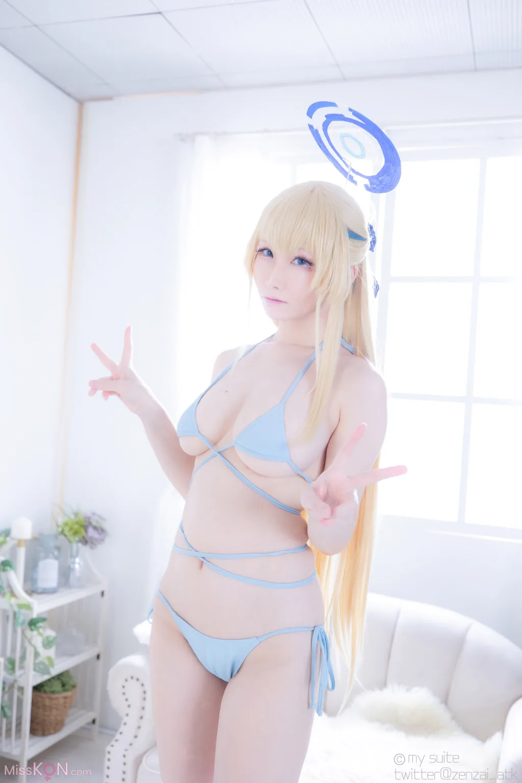 Coser@Atsuki (あつき)_ Suite Secret Time!! (Blue Archive)