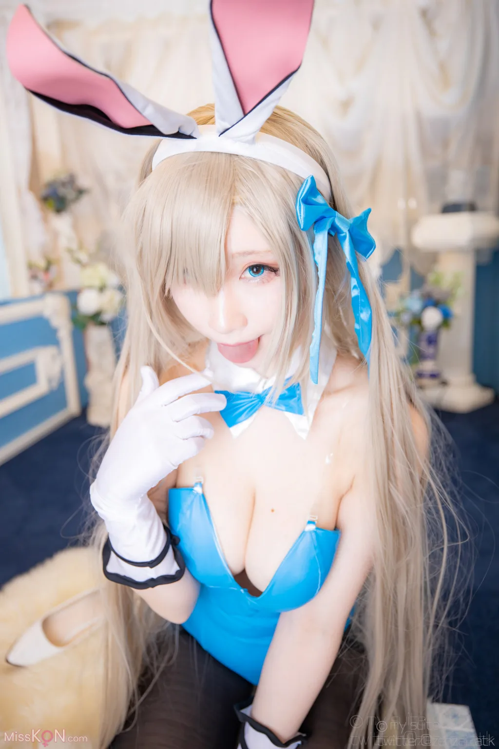 Coser@Atsuki (あつき)_ Suite Secret Time!! (Blue Archive)