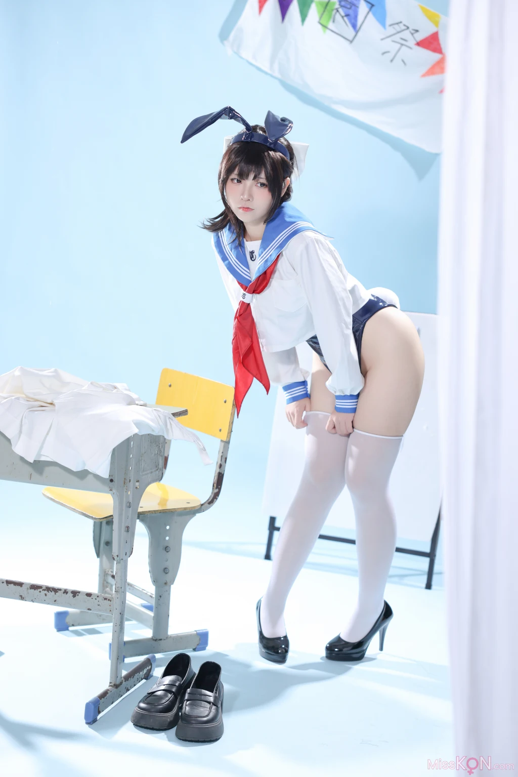 Coser@G44不会受伤_ 水手服兔女郎咖啡厅