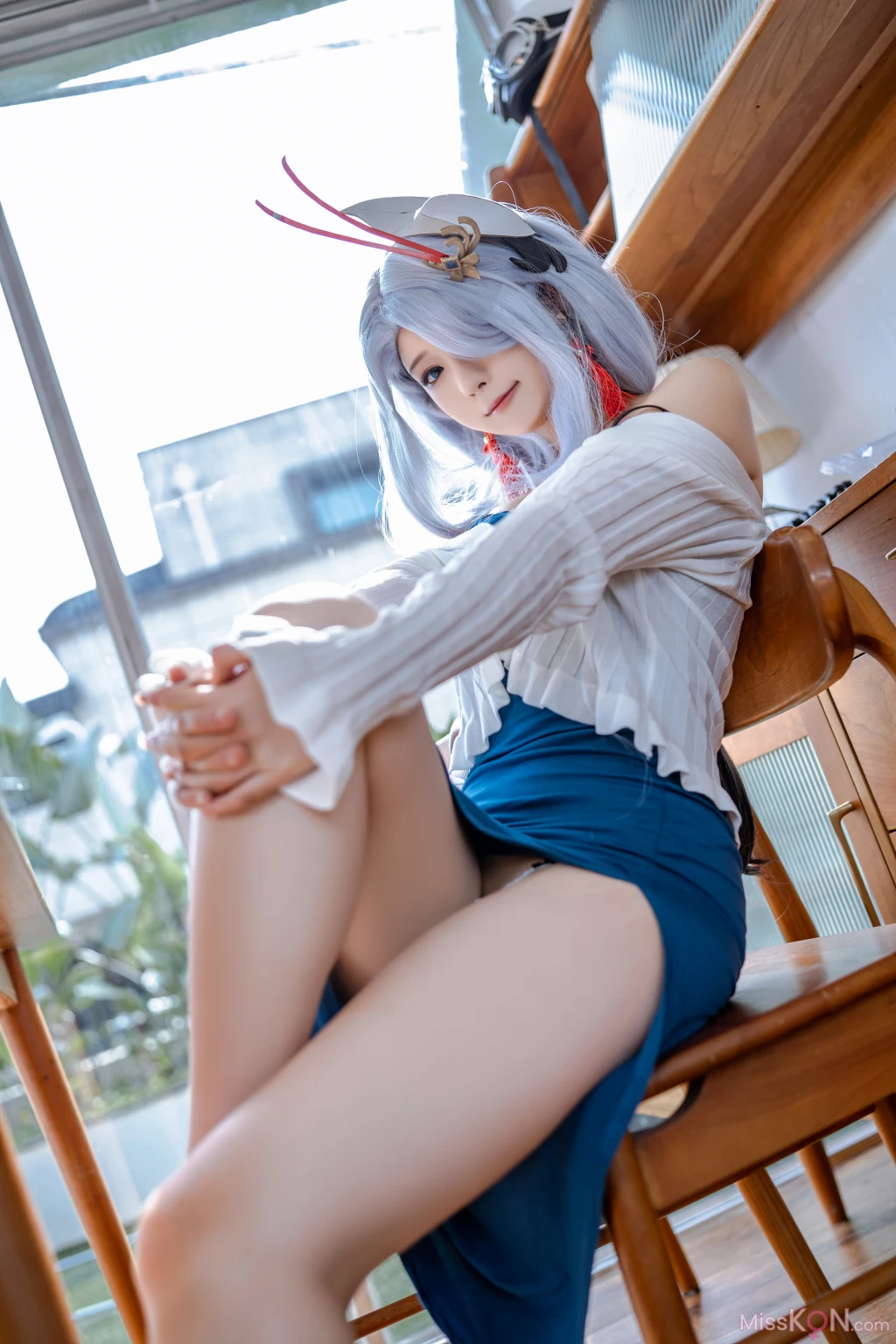 Coser@Quan冉有点饿_ 原神 申鹤 同人礼服