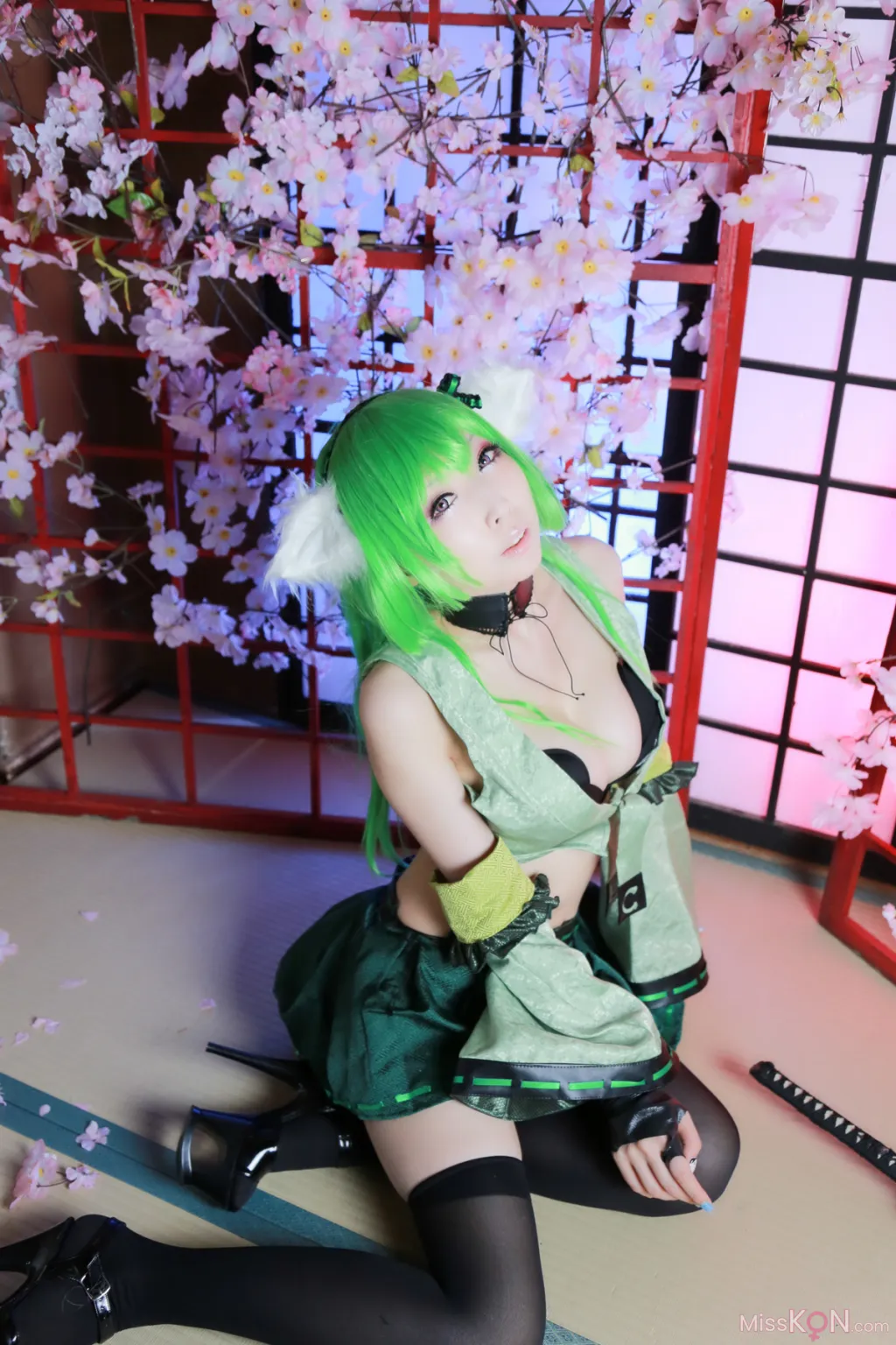 Coser@Reku Momoiro (桃色れく)_ [KURUPIKA] COSHOLIC 15