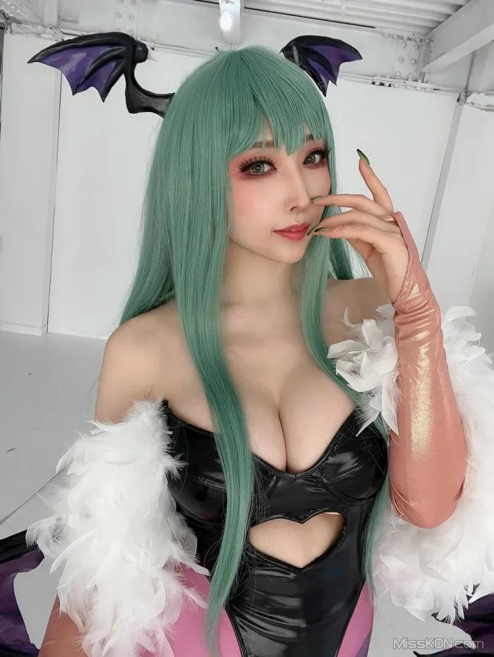 Coser@Reku Momoiro (桃色れく)_ MORRIGAN AENSLAND