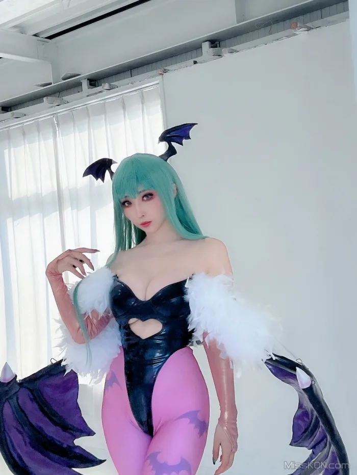 Coser@Reku Momoiro (桃色れく)_ MORRIGAN AENSLAND