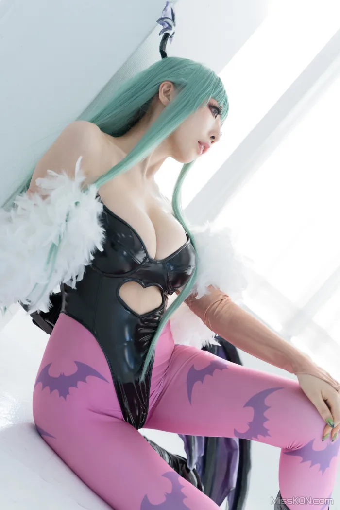 Coser@Reku Momoiro (桃色れく)_ MORRIGAN AENSLAND