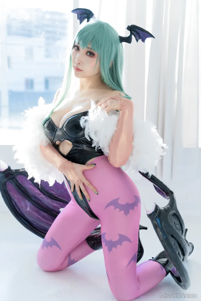 Coser@Reku Momoiro (桃色れく)_ MORRIGAN AENSLAND