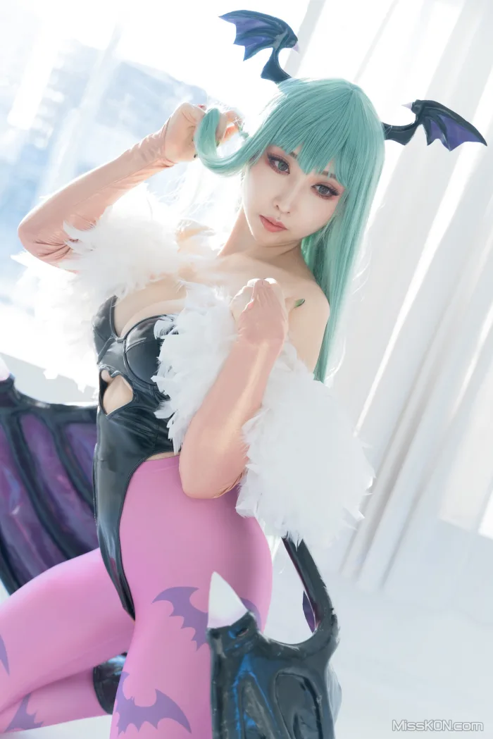 Coser@Reku Momoiro (桃色れく)_ MORRIGAN AENSLAND