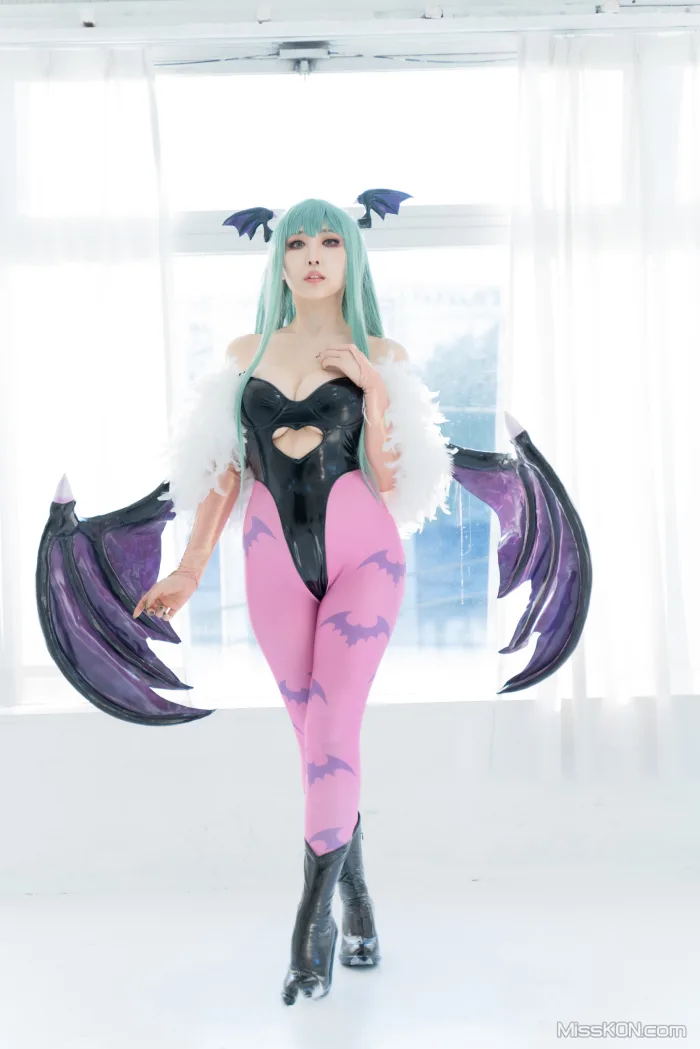 Coser@Reku Momoiro (桃色れく)_ MORRIGAN AENSLAND