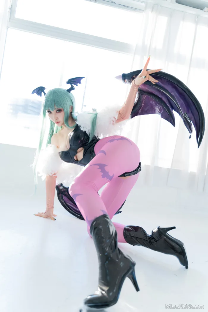 Coser@Reku Momoiro (桃色れく)_ MORRIGAN AENSLAND