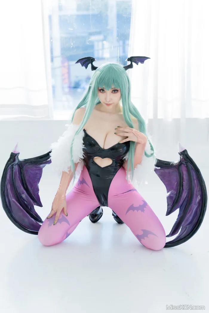 Coser@Reku Momoiro (桃色れく)_ MORRIGAN AENSLAND