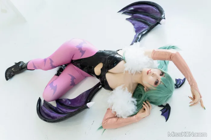 Coser@Reku Momoiro (桃色れく)_ MORRIGAN AENSLAND