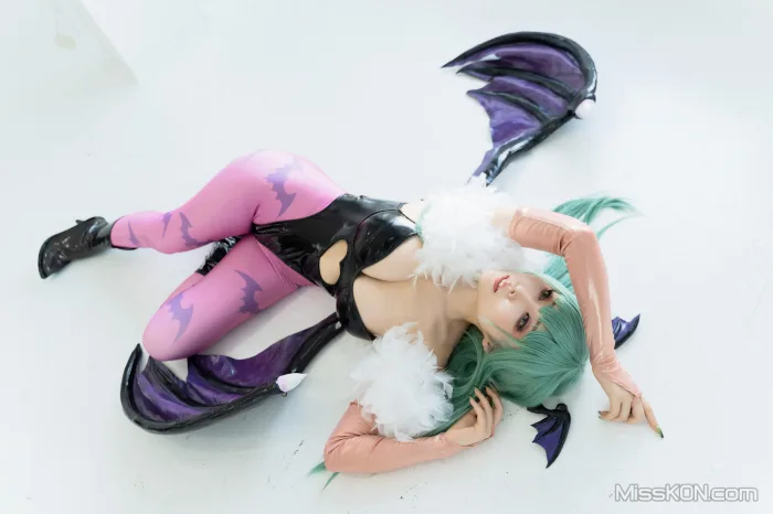 Coser@Reku Momoiro (桃色れく)_ MORRIGAN AENSLAND